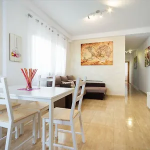 https://canary-house-gold.in-canary-islands.com